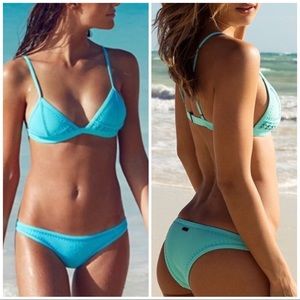 *SOLD*Triangl Swimwear Neoprene Bikini Set with Bag.